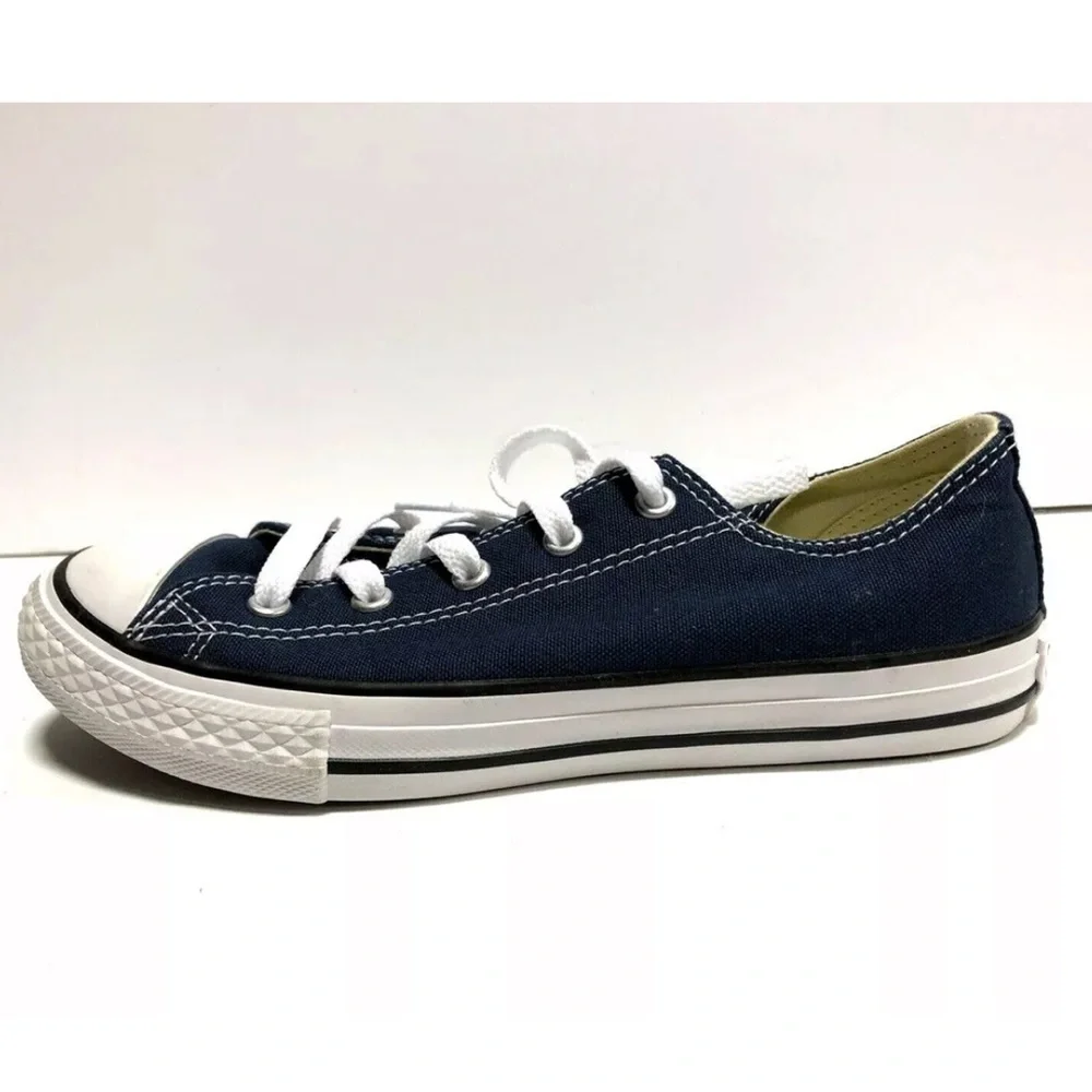 Converse Kids’ Chuck Taylor All Star Lo Top Navy Sneakers, Youth Size 3 M.